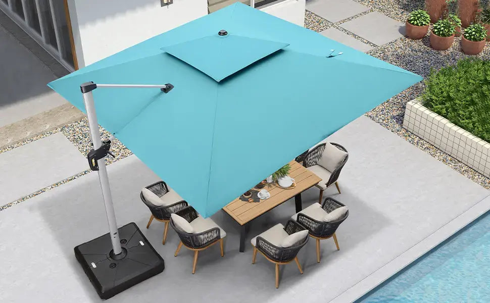 LumiShade™ Solar Parasol